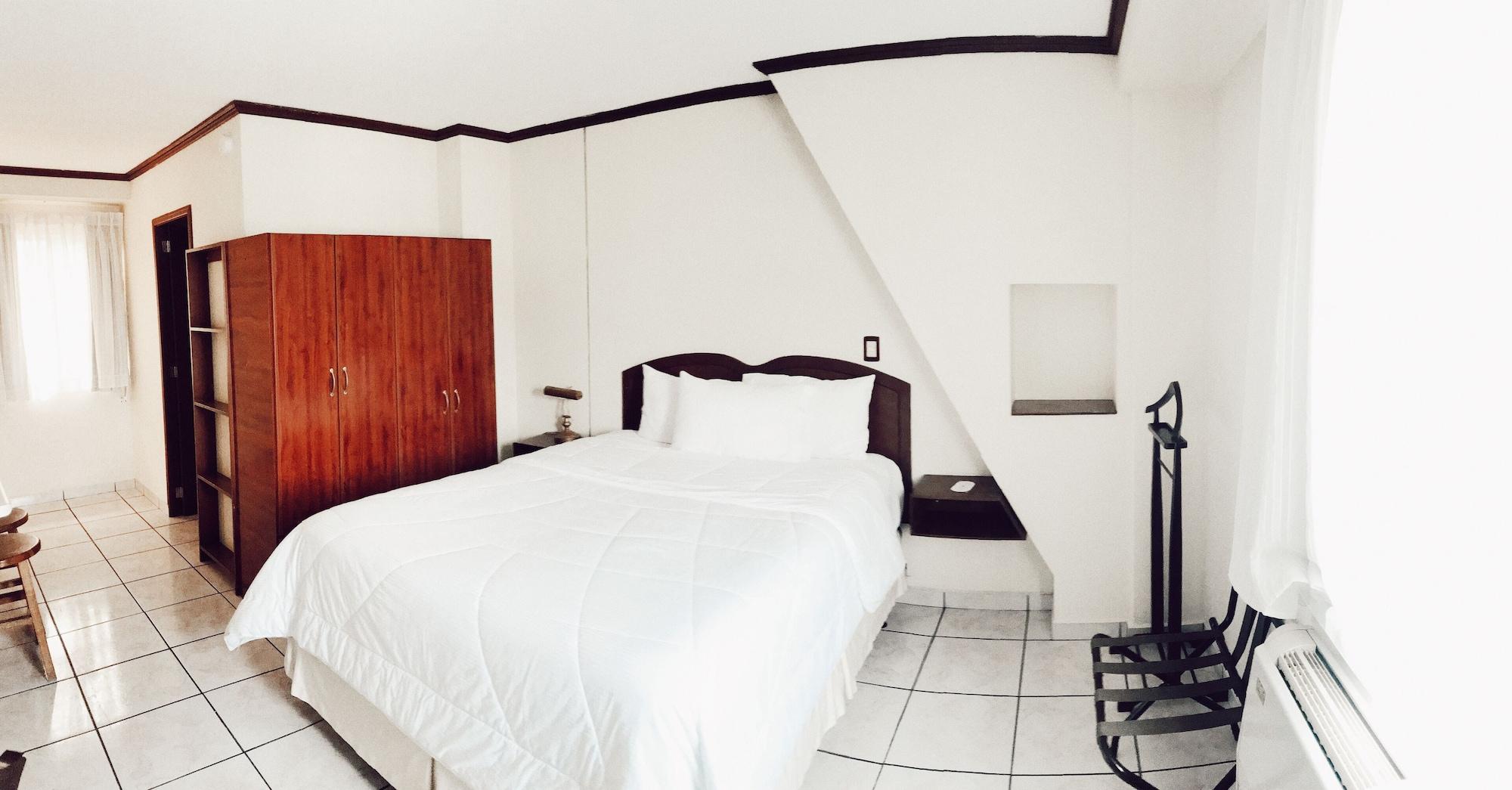 Hotel Gardenia Inn San Salvador Exteriör bild