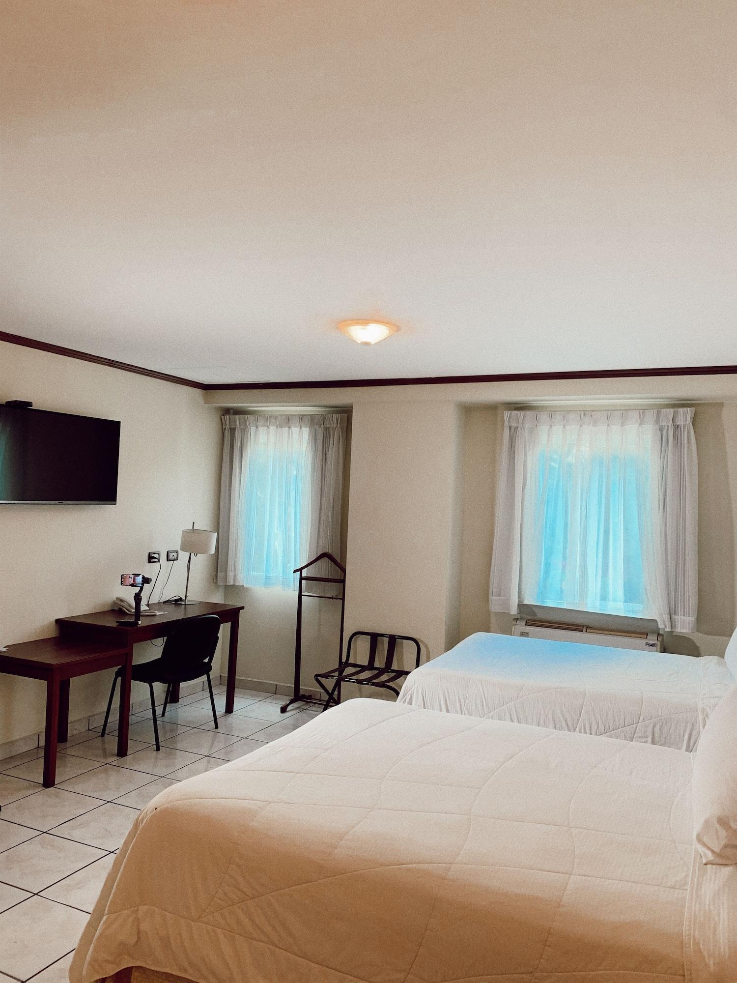 Hotel Gardenia Inn San Salvador Exteriör bild