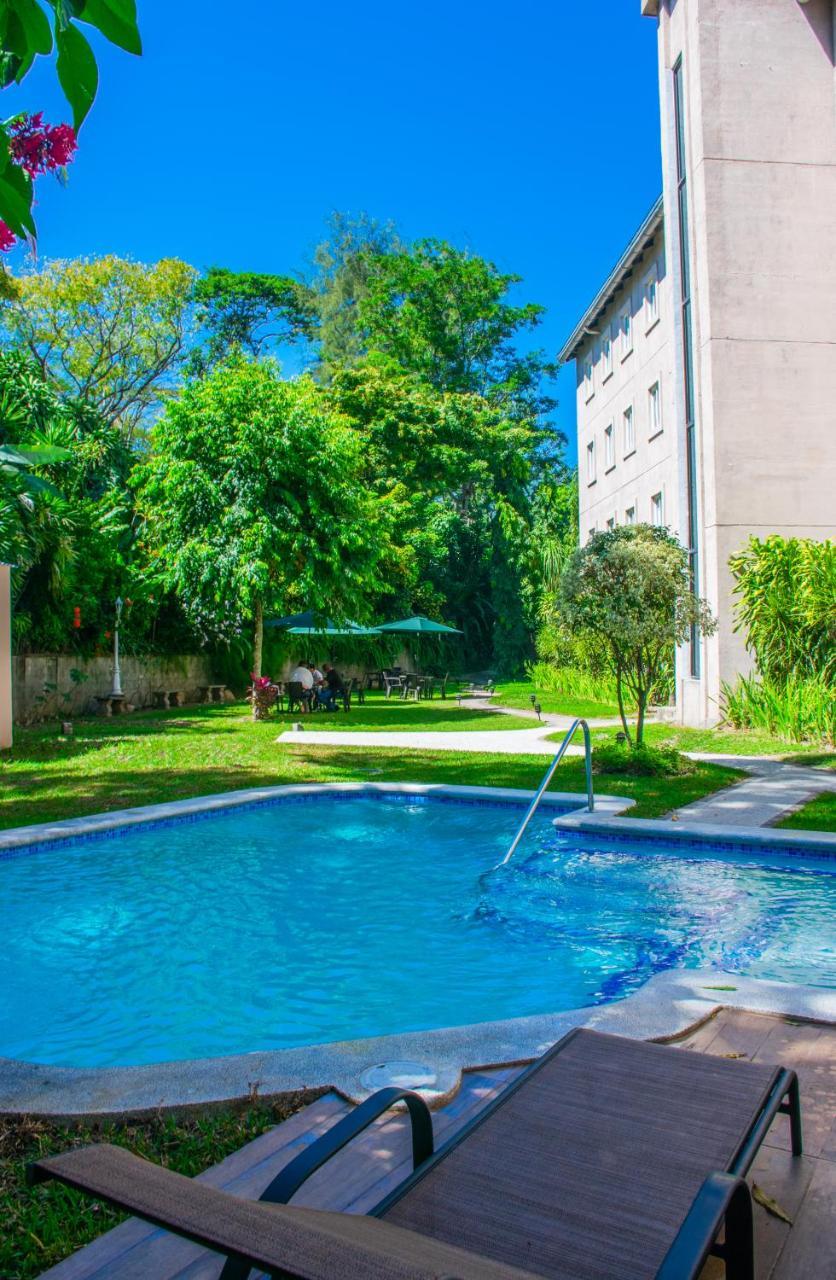 Hotel Gardenia Inn San Salvador Exteriör bild